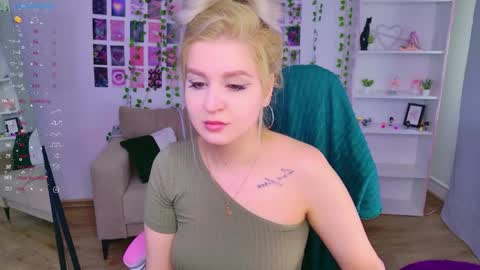 Ameli  Stella  Vi  Evie  Jessica online show from March 30, 2026, 7:20 am