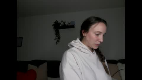 Sav online show from April 22, 2026, 6:27 am