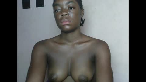 Snapshot of juicyyxboobs chatting on July 3, 2026, 8:04 pm juicyyxboobs online show from July 3, 2026, 8:04 pm