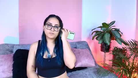 Jules and Gia online show from November 15, 2025, 6:59 pm