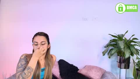 Jules and Gia online show from March 7, 2026, 9:23 pm