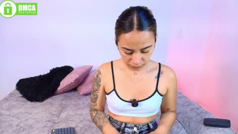 Jules and Gia online show from April 24, 2026, 3:58 pm