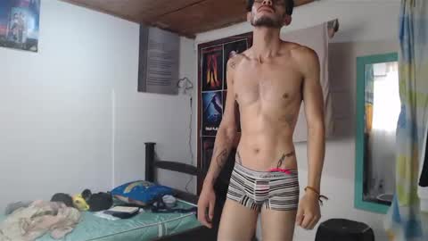 Julfigo online show from February 17, 2025, 9:30 pm