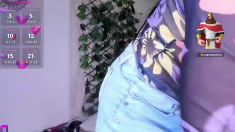 Juli online show from October 23, 2025, 1:43 pm