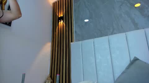 Juli online show from November 3, 2025, 12:39 pm