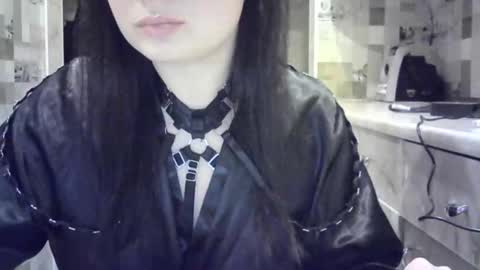 julia69009 online show from December 23, 2024, 9:18 pm