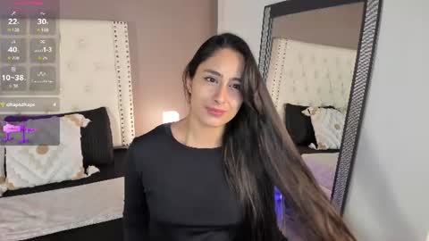 Snapshot of julia_martinezz_ chatting on July 23, 2026, 11:41 am J U L IA M A R T I N E Z online show from July 23, 2026, 11:41 am