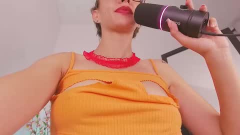 Julia Schedule 10 pm to 4  am GTM-5 online show from February 9, 2025, 1:25 pm