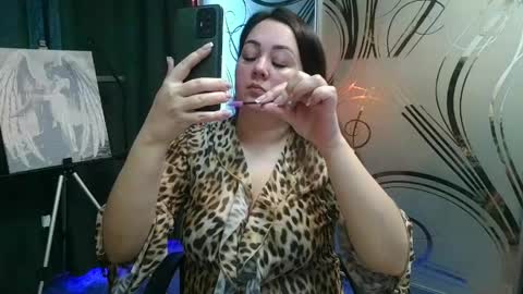 juliamorgann online show from April 23, 2026, 7:41 am