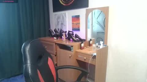 Snapshot of juliamorgann chatting on July 24, 2026, 6:11 am juliamorgann online show from July 24, 2026, 6:11 am