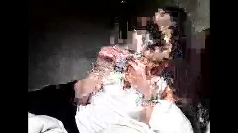 julianagold1 online show from February 25, 2026, 9:35 pm