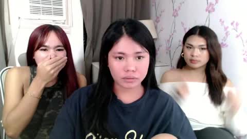 julianfoxs online show from July 10, 2026, 11:13 am