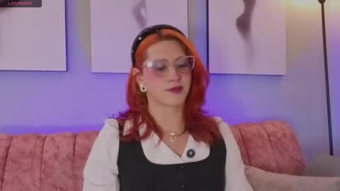 Juliana online show from October 11, 2025, 5:11 pm