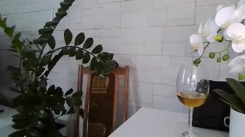 Julia online show from March 10, 2026, 3:50 pm