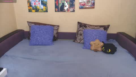 Jul online show from April 17, 2026, 9:01 am