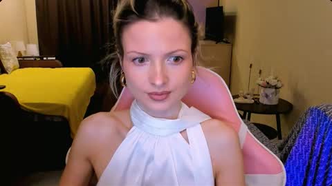 Julie online show from February 21, 2026, 3:35 pm