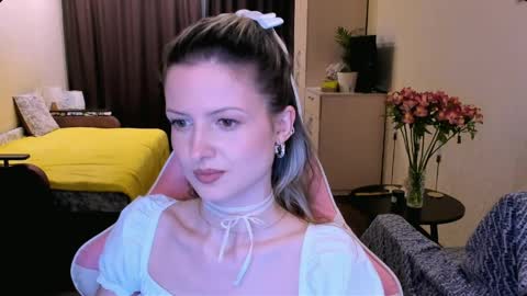 Julie online show from April 7, 2026, 3:12 pm