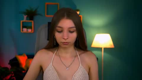 juliedaniel online show from September 10, 2025, 8:03 am