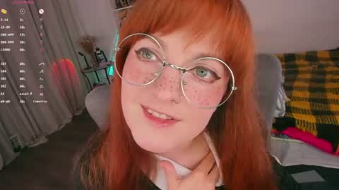 Snapshot of juliet_schoolgirl chatting on June 28, 2026, 9:54 pm Juliet online show from June 28, 2026, 9:54 pm