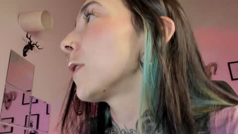 juliet_sourire online show from December 30, 2024, 3:25 am