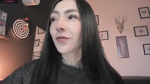 juliet_sourire online show from September 26, 2025, 2:54 pm