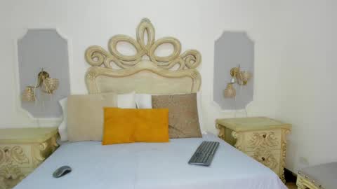 julieta_91 online show from March 3, 2026, 7:20 pm