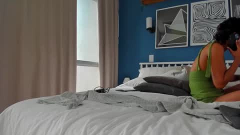 Juli online show from February 8, 2026, 8:45 pm