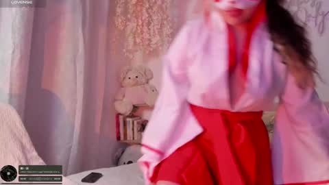 Juli  online show from March 7, 2025, 4:24 am