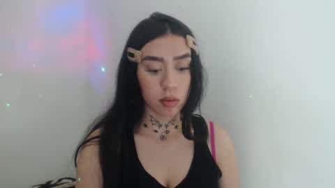 Snapshot of julieta_de_los_angeles chatting on April 15, 2026, 12:17 am Julieta online show from April 15, 2026, 12:17 am