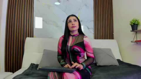 JULIETA online show from April 14, 2026, 3:18 pm