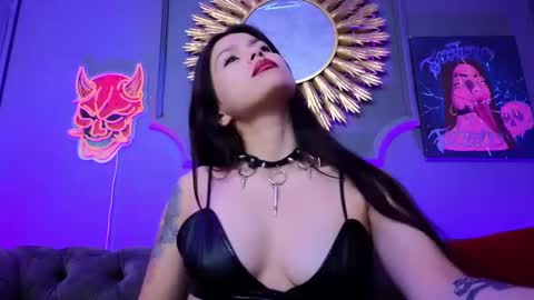  Julieta  online show from January 20, 2025, 3:39 pm