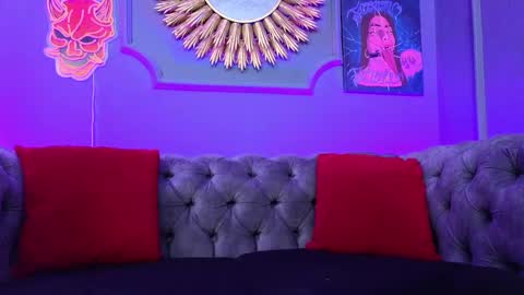  Julieta  online show from January 22, 2025, 12:06 pm