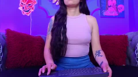  Julieta  online show from March 4, 2025, 12:01 pm