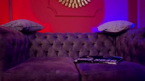  Julieta  online show from October 3, 2025, 12:35 pm