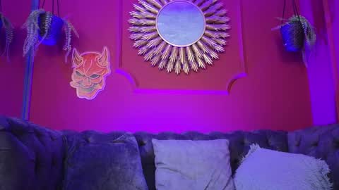  Julieta  online show from November 29, 2025, 11:57 am