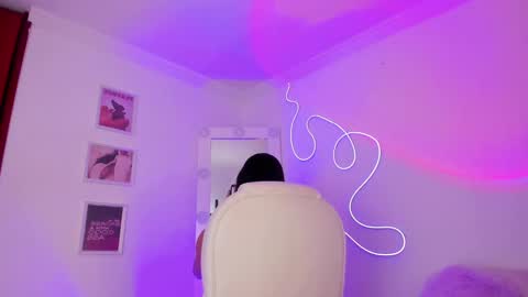 julietabomgv online show from March 2, 2025, 11:20 pm