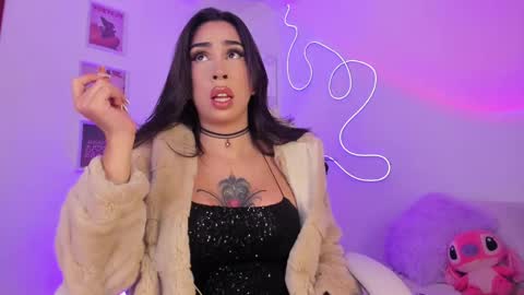 julietabomgv online show from March 3, 2025, 6:26 am