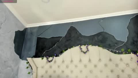 julietakane online show from February 16, 2026, 4:41 am