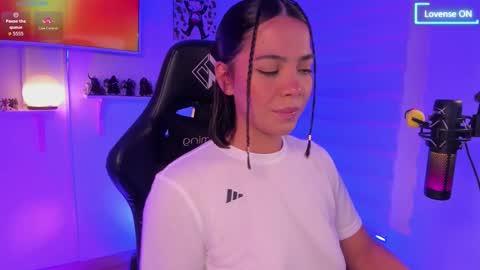 Julieta  online show from February 17, 2026, 5:37 am