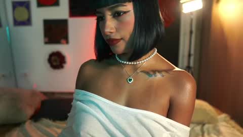 julietawinona online show from June 9, 2026, 2:17 pm
