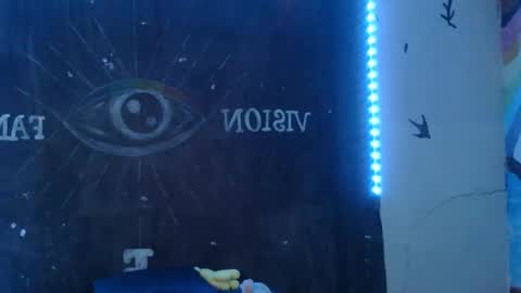 Julieth Wolf online show from February 5, 2025, 2:51 am