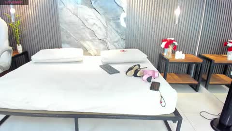 Julietha online show from February 2, 2026, 3:05 am