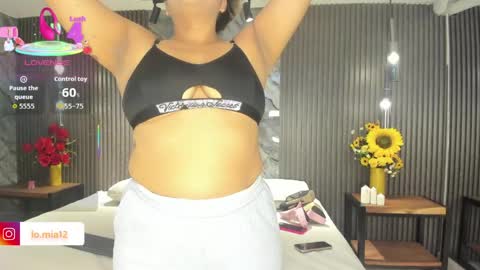 Julietha online show from April 21, 2026, 1:18 am