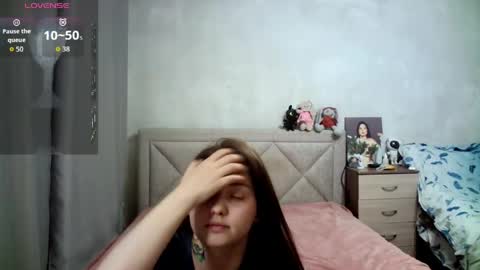 Julietkitty online show from May 23, 2026, 6:40 am