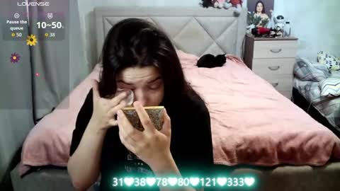 Snapshot of julietkalen chatting on June 23, 2026, 5:49 am Julietkitty online show from June 23, 2026, 5:49 am