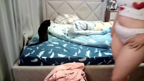 Snapshot of julietkalen chatting on June 29, 2026, 5:46 am Julietkitty online show from June 29, 2026, 5:46 am
