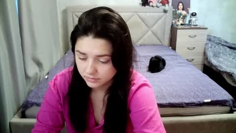 Snapshot of julietkalen chatting on July 3, 2026, 3:57 am Julietkitty online show from July 3, 2026, 3:57 am