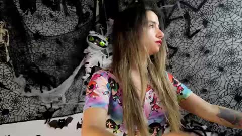 Julietta Jackson online show from October 11, 2025, 3:54 pm