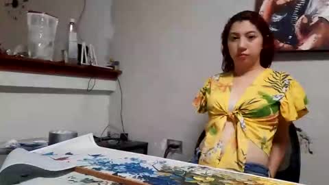 julietta max  online show from March 11, 2026, 4:02 pm