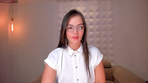Snapshot of juliettabasset chatting on January 9, 2025, 11:58 am JULIETTA online show from January 9, 2025, 11:58 am